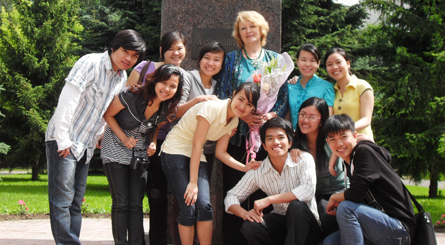 Sợi dây gắn kết chuyển tiếp sinh Việt Nam với nước Nga